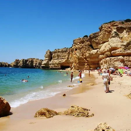 T1 Beach Apartment, 3 Min Walk To The Beach Old Town شقة