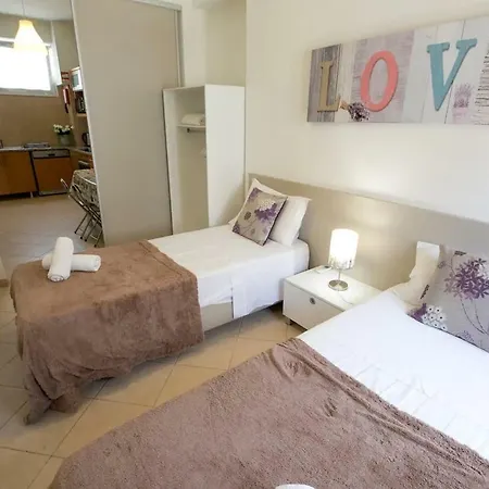 شقة T1 Beach Apartment, 3 Min Walk To The Beach Old Town
