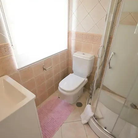 شقة T1 Beach Apartment, 3 Min Walk To The Beach Old Town *